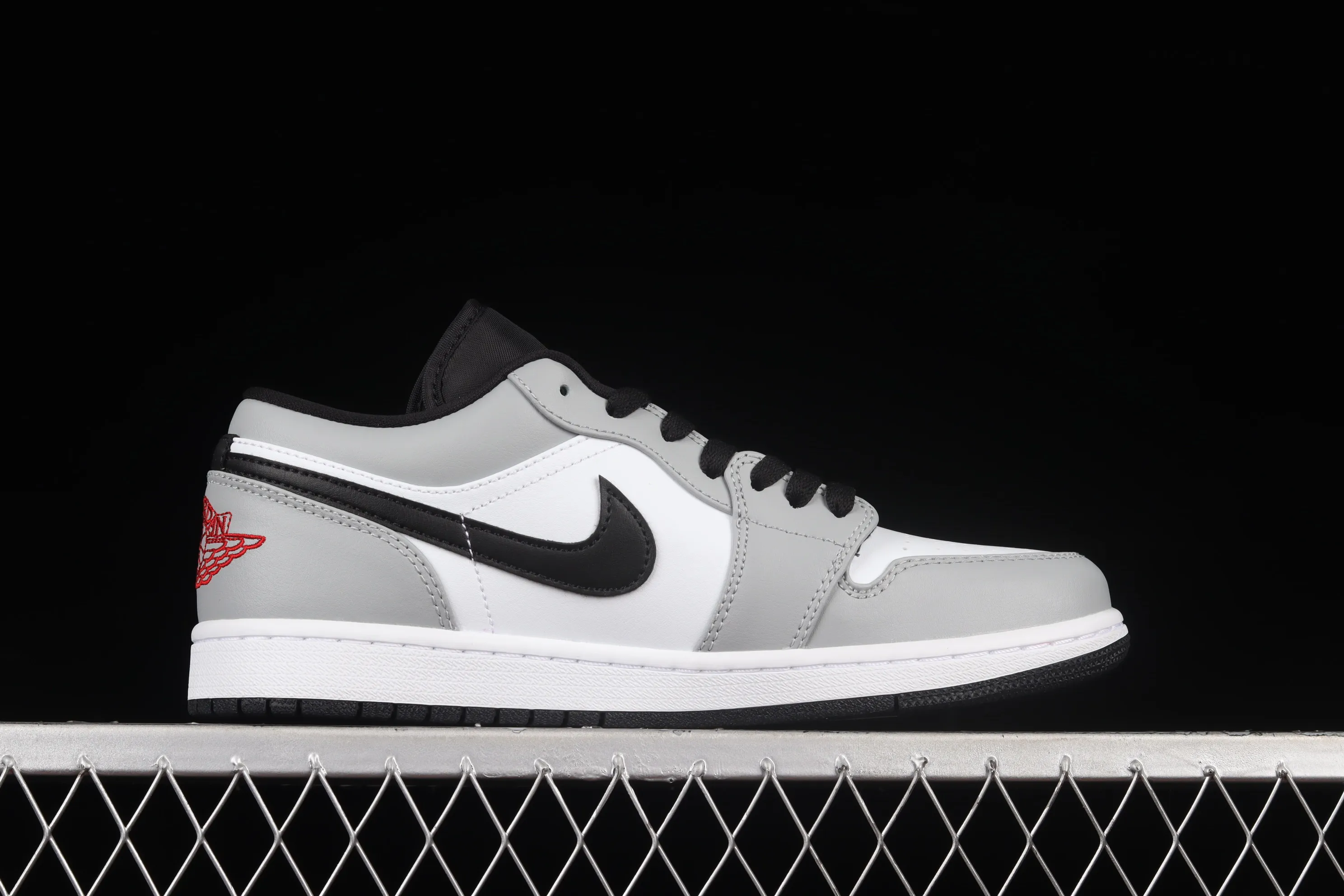 All categories Air Jordan Jordan series basketball shoes Air Jordan 1 Low G version pure original Air Jordan 1 Low "Light Smoke Grey" AJ1 Joe 1 Little Dior Smoke Gray 553558-030